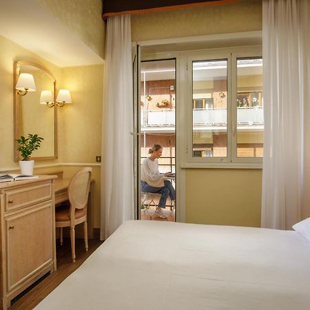 Hotel Santa Costanza By Omnia Hotels Rome Bagian luar foto