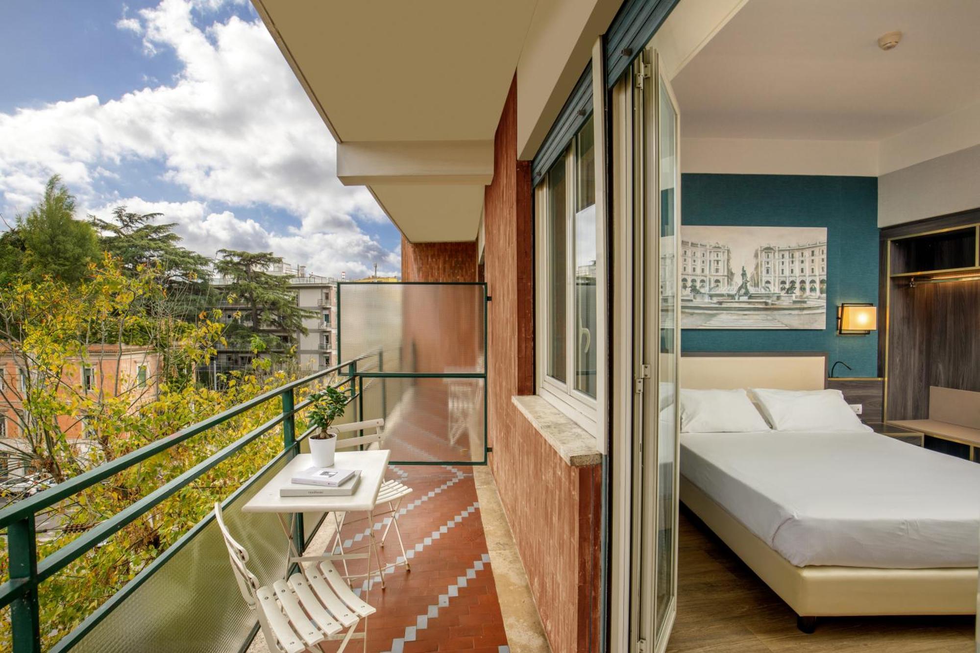 Hotel Santa Costanza By Omnia Hotels Rome Bagian luar foto